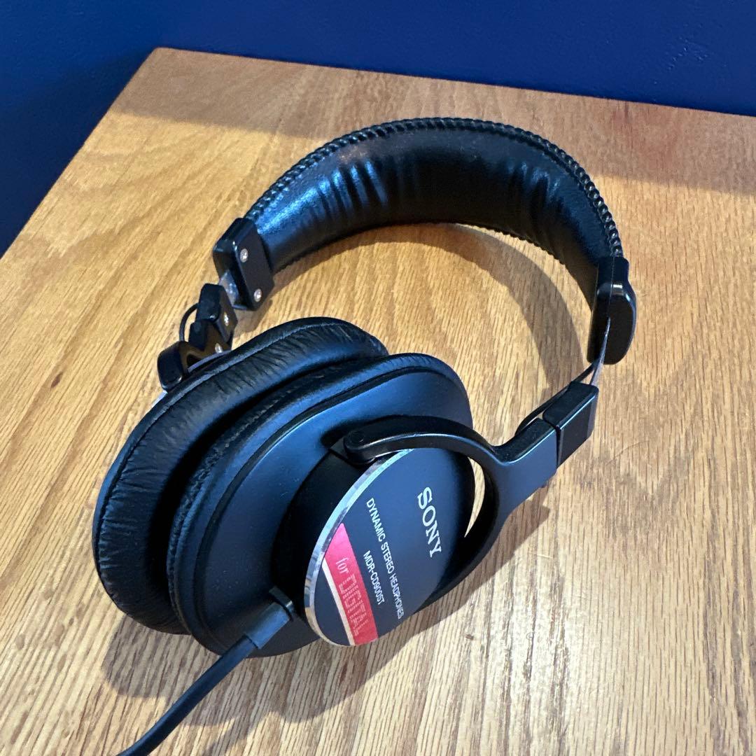 本日限定価格‼️SONY MDR-CD900ST 密閉型スタジオモニターヘッドホン