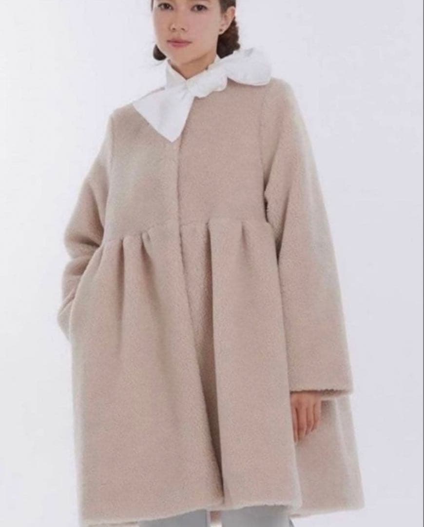 美品ヨリ　yori もふボアコート ペプラム　テディベアコート ベージュ36