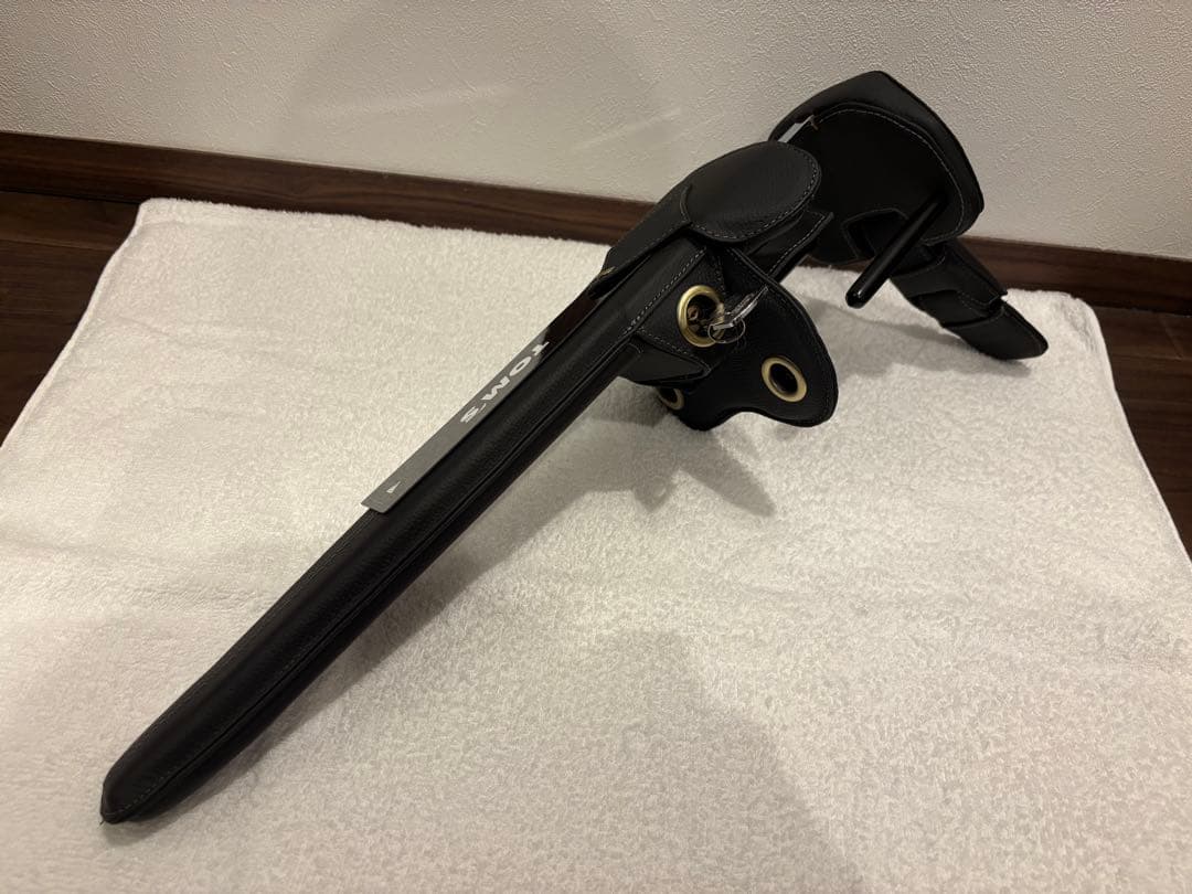 TOM'S ステアリングロック 黒