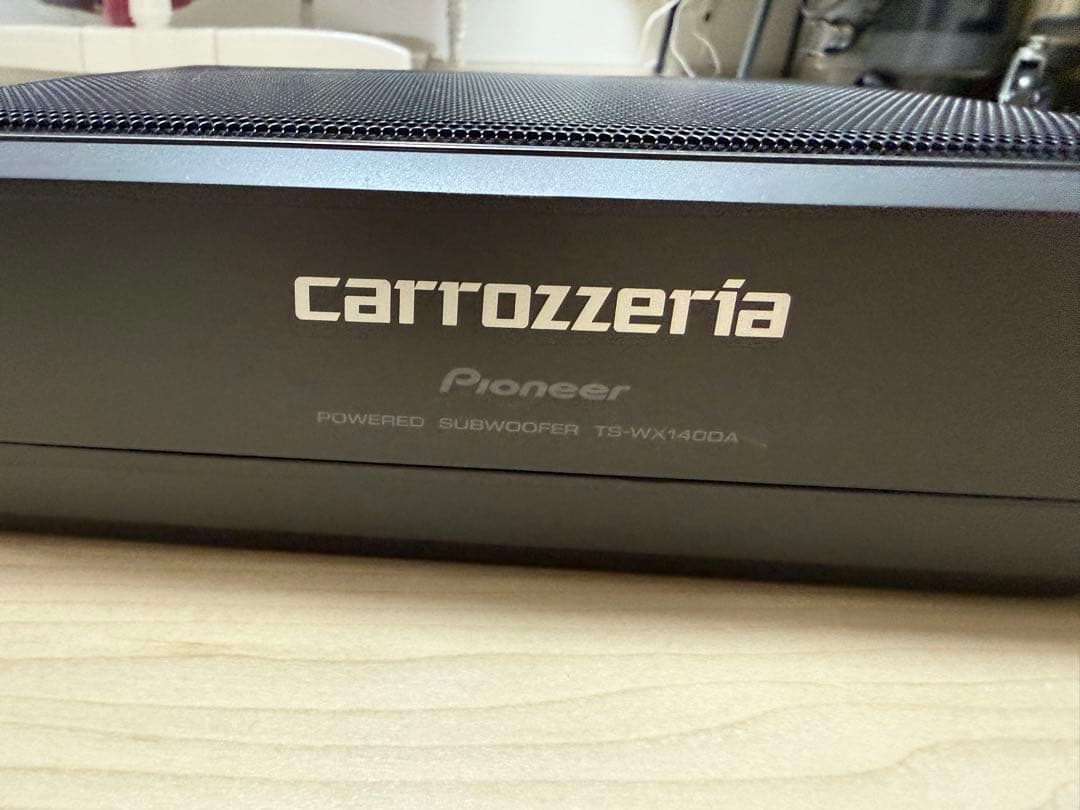 カロッツェリア　サプウーファー　TS-WX140DA