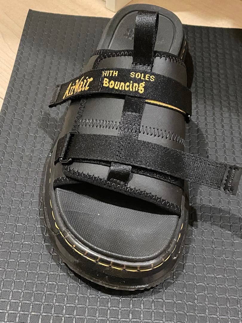 ドクターマーチン サンダル 黒