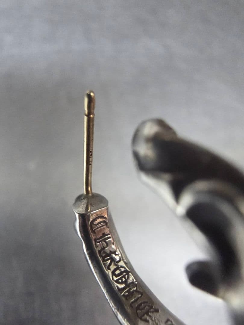 Chrome Hearts クロムハーツ　スクロールフープピアス (片耳用)