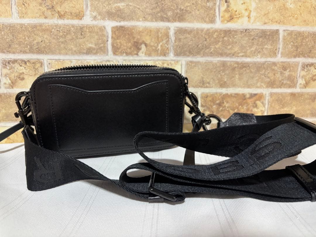 ザ スナップショット ショルダーバッグ MARC JACOBS 黒