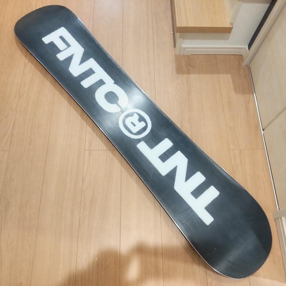FNTC ファナティック TNT R スノーボード 157cm 22-23