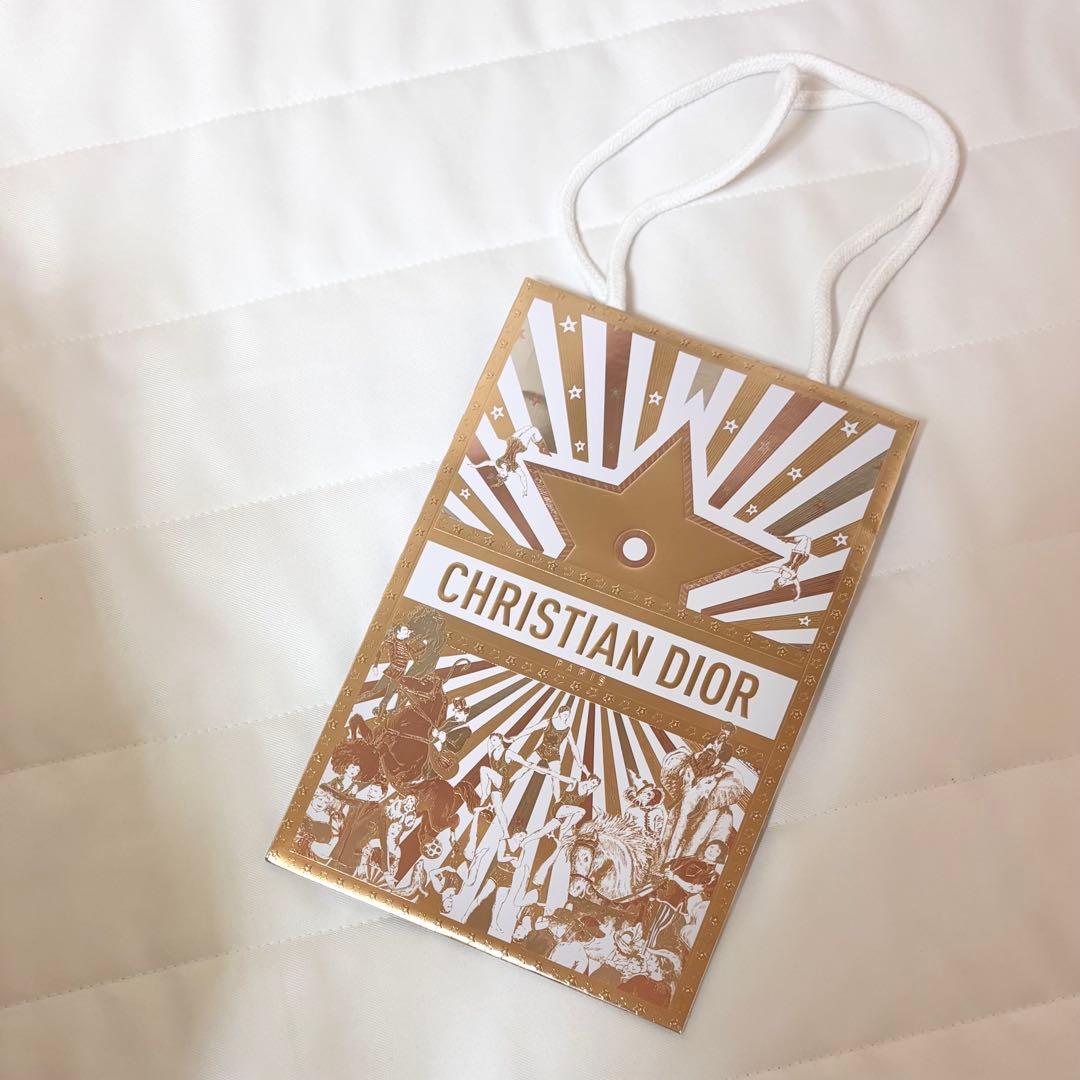 ディオールショウサンククルール ホリデー コレクション636ファイアリーサーカス