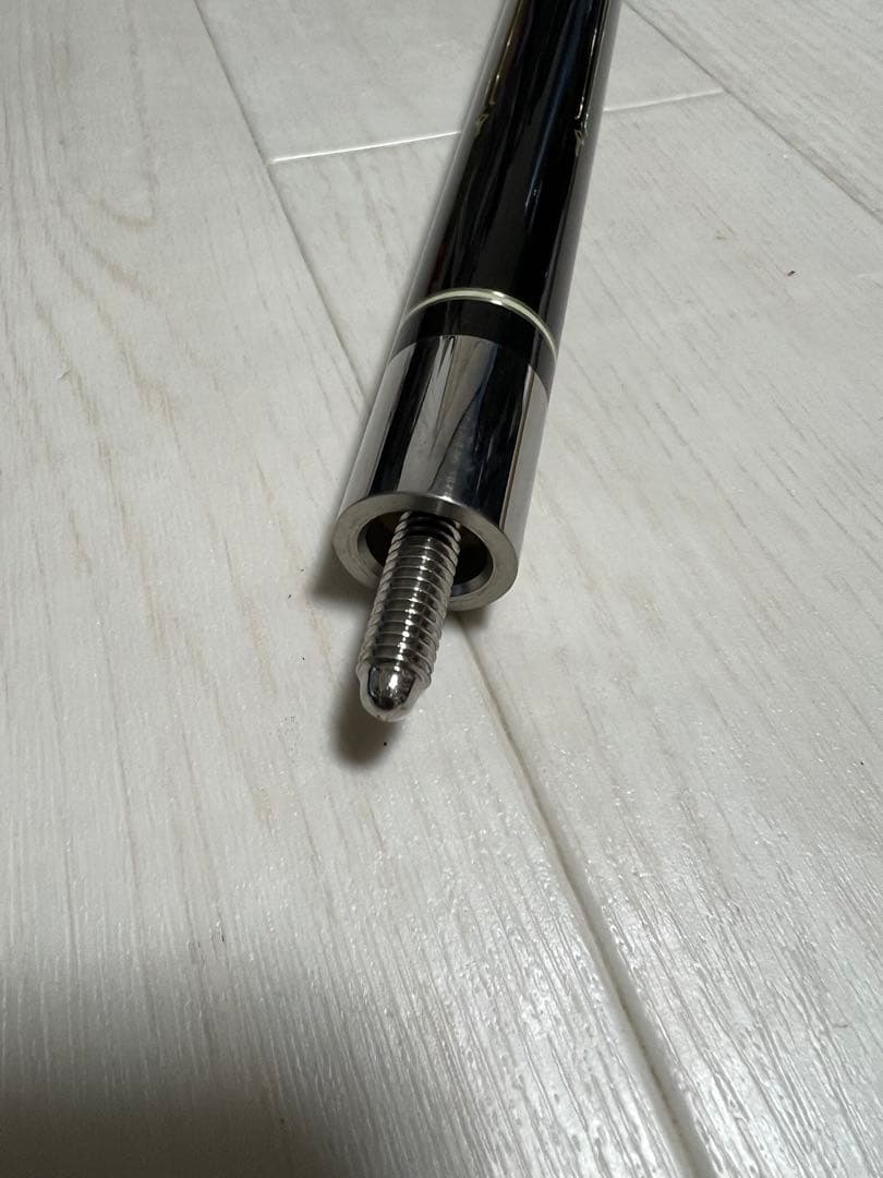 ビリヤードキュー　ADAM ⅩⅦ（ケース付き）