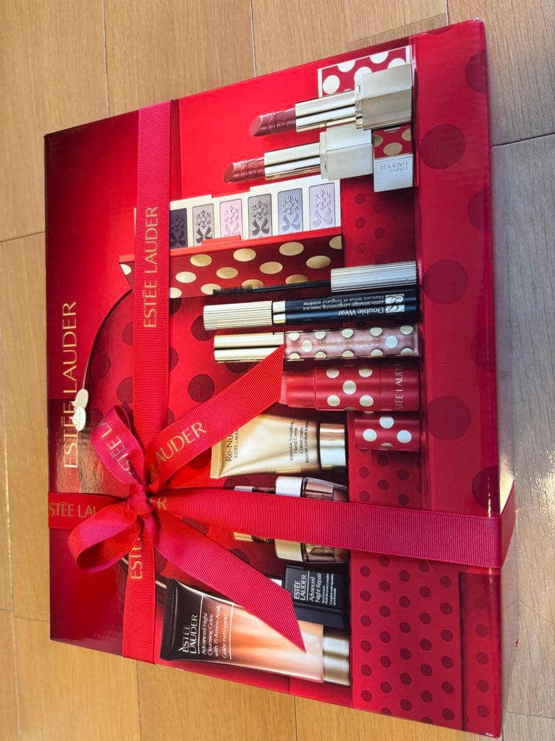 エスティーローダーホリデースペシャルセット