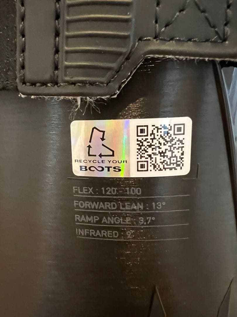 値下げ！Nordica DOBERMANNスキーブーツ 25.5cm