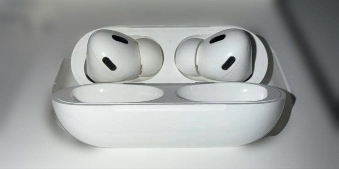 春*み様 【正規品】AirPods pro 第二世代 type-C