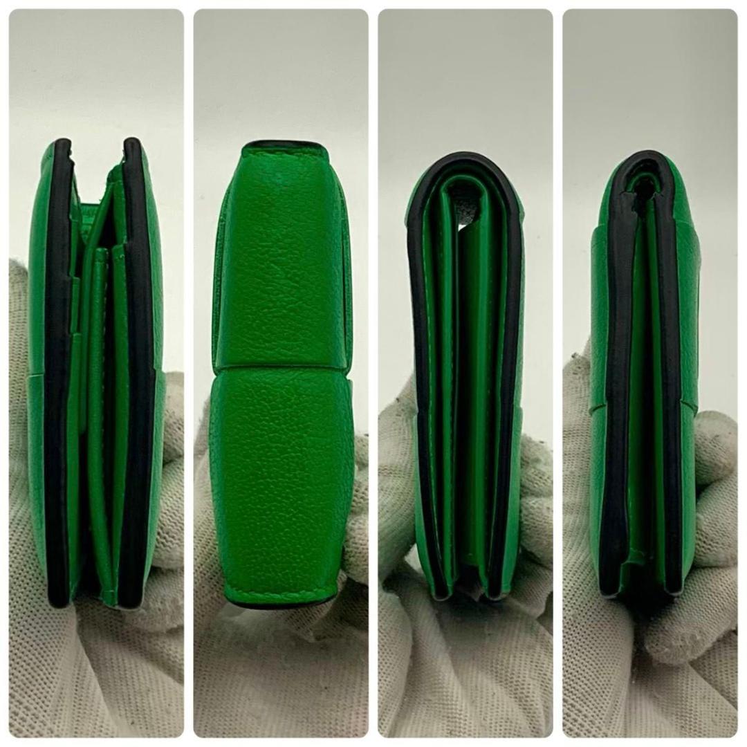 ボッテガヴェネタ 財布 カセット マキシ イントレチャート 緑 小型 IC搭載