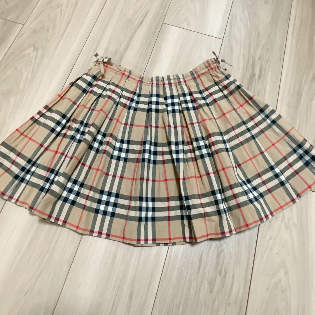 バーバリースカート　8y