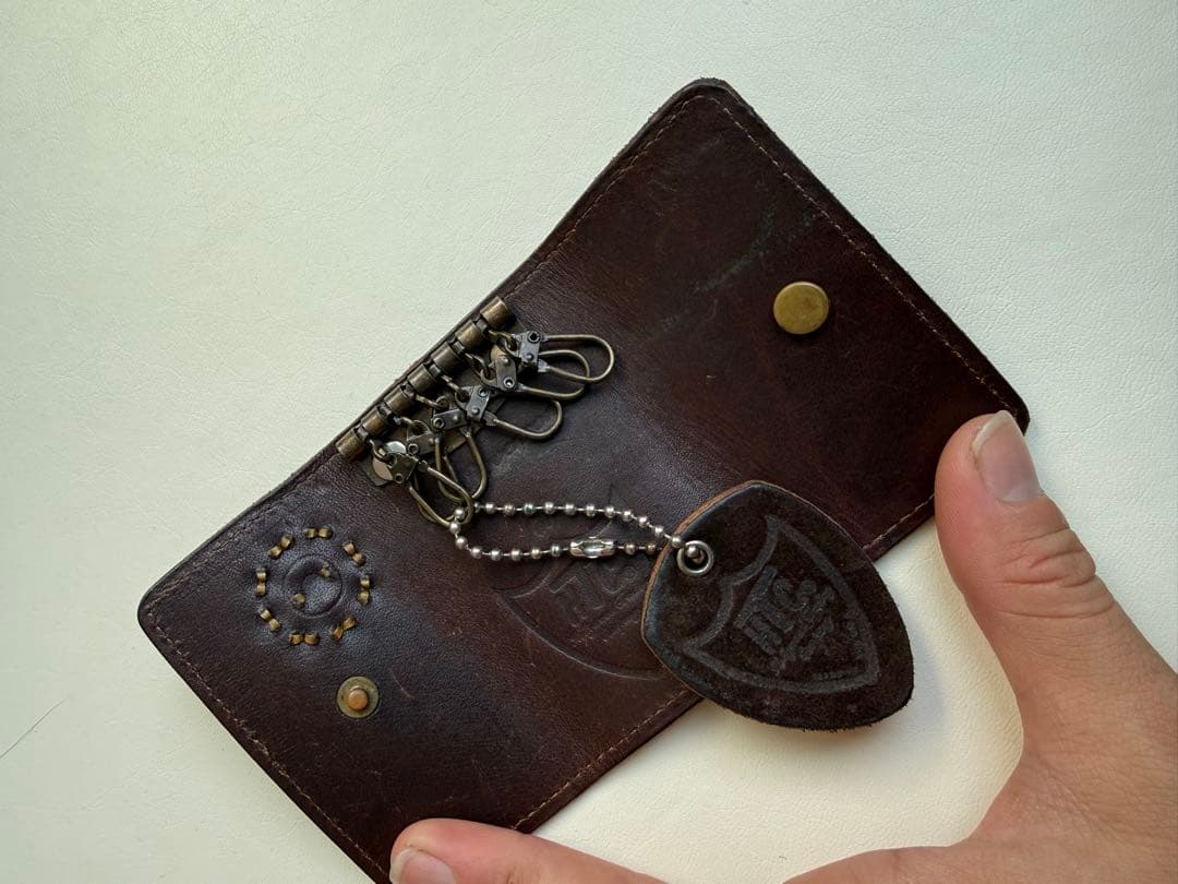 HTC キーケース　(Hollywood Trading Company)