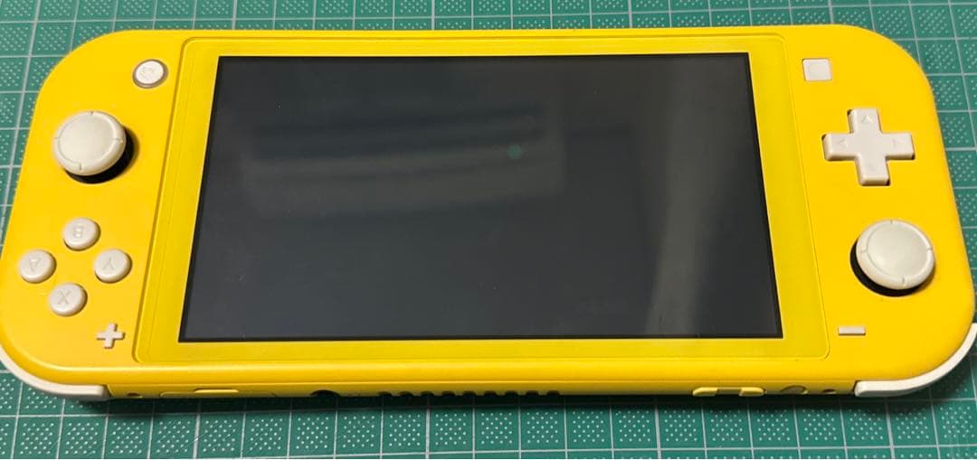 Nintendo switch lite イエロー中古