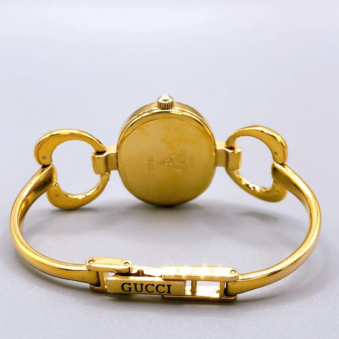 GUCCI ゴールド レディース腕時計 1600 クォーツ　電池交換済　シェル