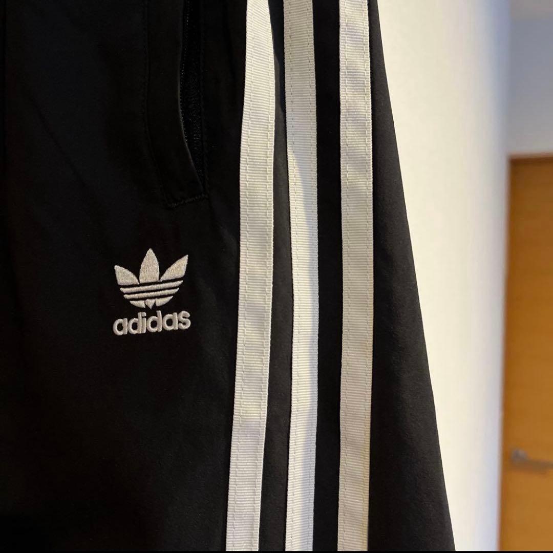 【Sサイズ】アディダス ブラック ワイドパンツ Sサイズ