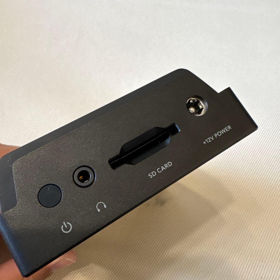き*し様 美品 Blackmagic Video Assist 5‘‘ 3G