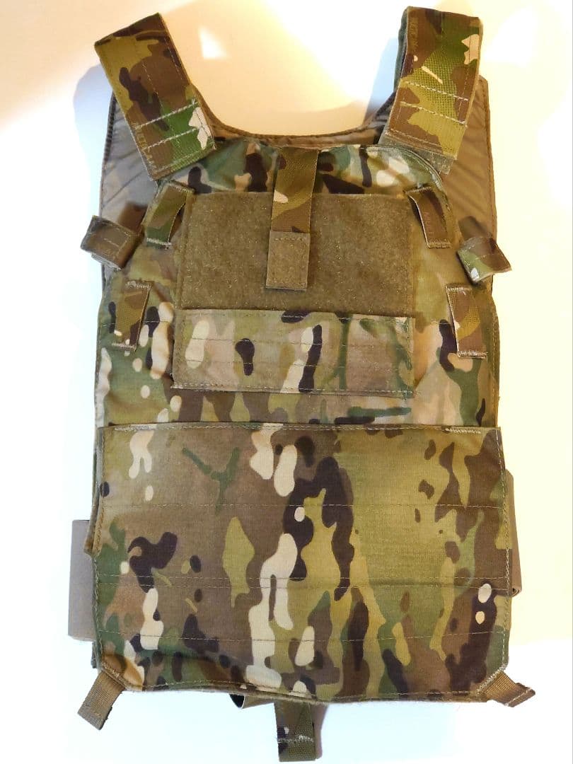 LBT 6094A SLICK プレートキャリア マルチカム 実物