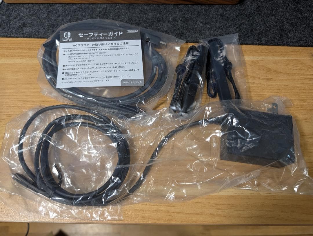 Nintendo Switch HAC-001/Joy-Con2本/ドッグなど