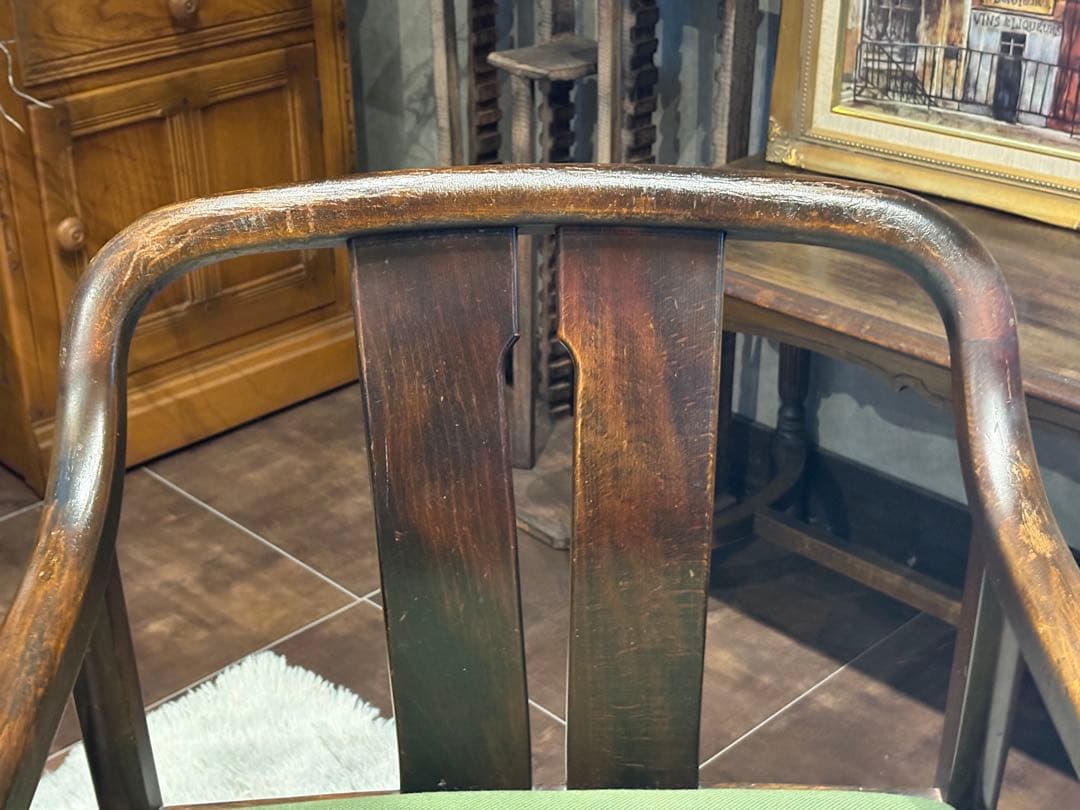 ②karimoku カリモク　アームチェア　ダイニングチェア　ビンテージ　IZ