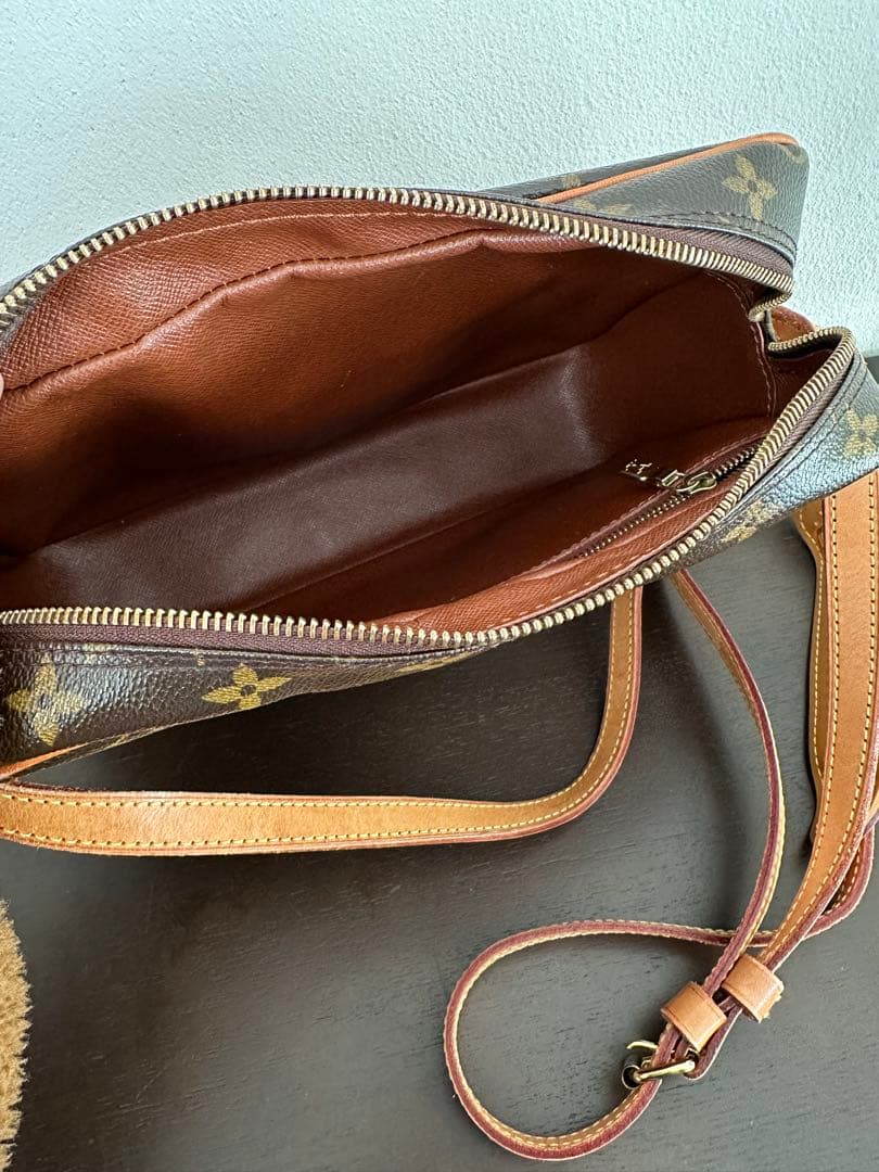 【本日限り値下げ】Louis Vuitton モノグラム ショルダーバッグ