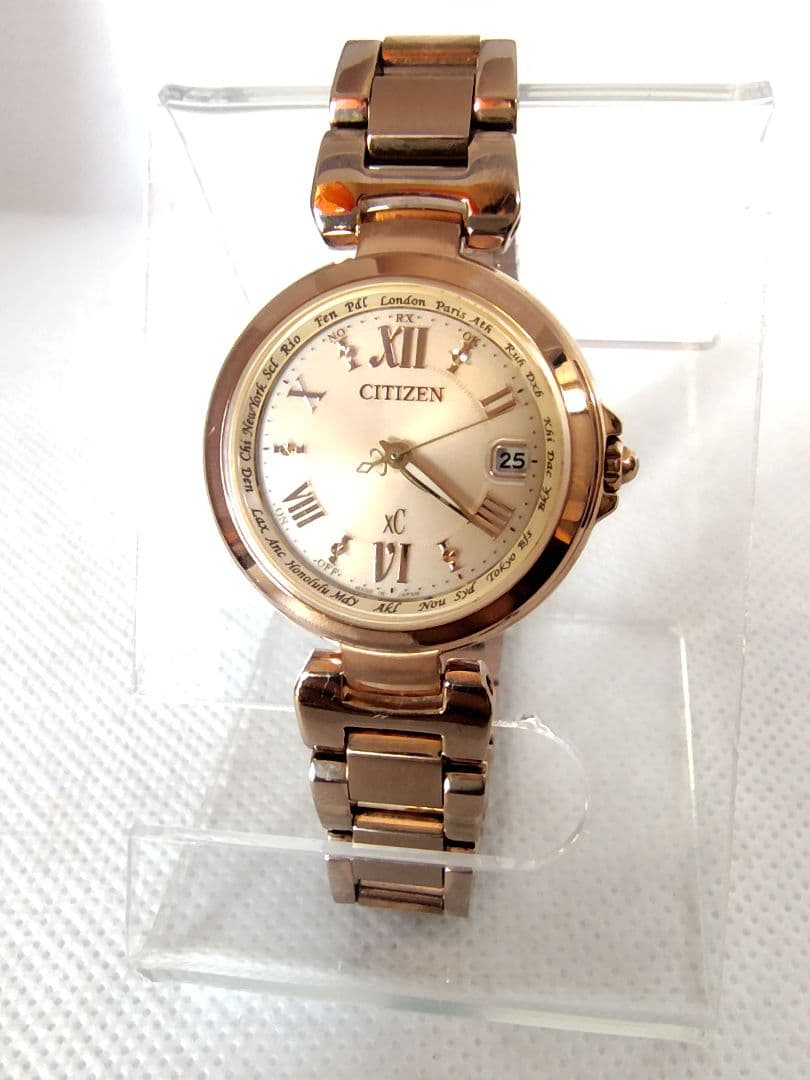 【電波ソーラー、極美品】CITIZEN　シチズン　クロスシー　ワールドタイム