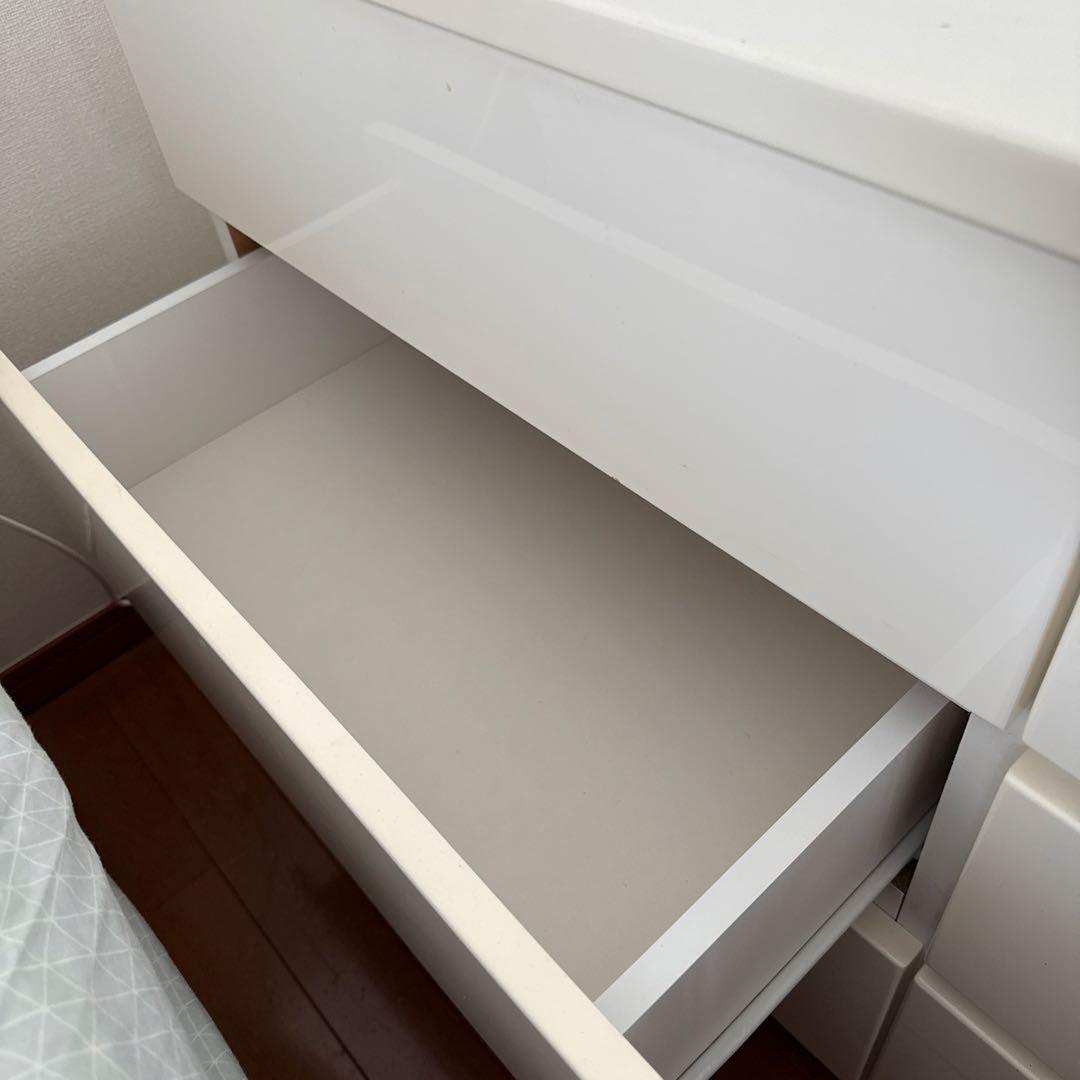 ニトリ　白　チェスト