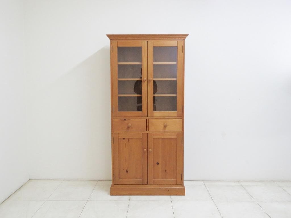 ペニーワイズ パイン無垢材 モノキャビネット 253,000円 食器 本 飾り棚