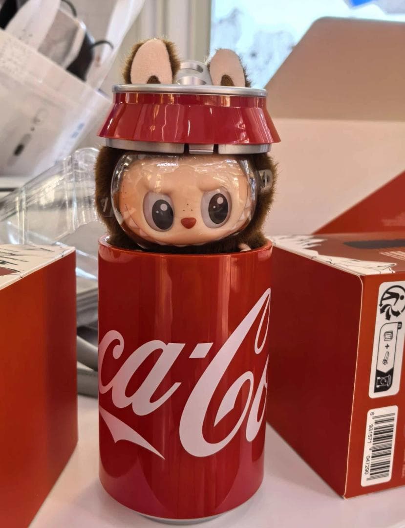 「新品」Pop Mart コカコーラ ラブブ キーホルダー　シークレット