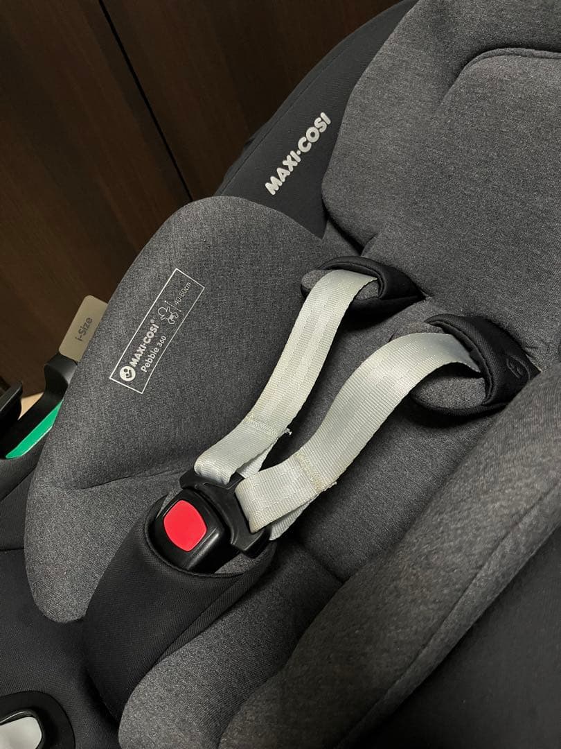 マキシコシペブル360 チャイルドシート➕ISOFIX車載用ベースセット