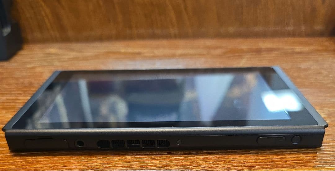 A*T様 k*a様 Nintendo Switch 本体　2025修理済み　おま