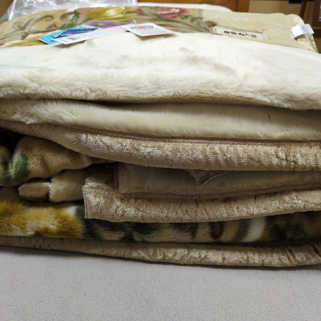 ダブル極厚2枚合わせ毛布アクリル100%ベージュrose様