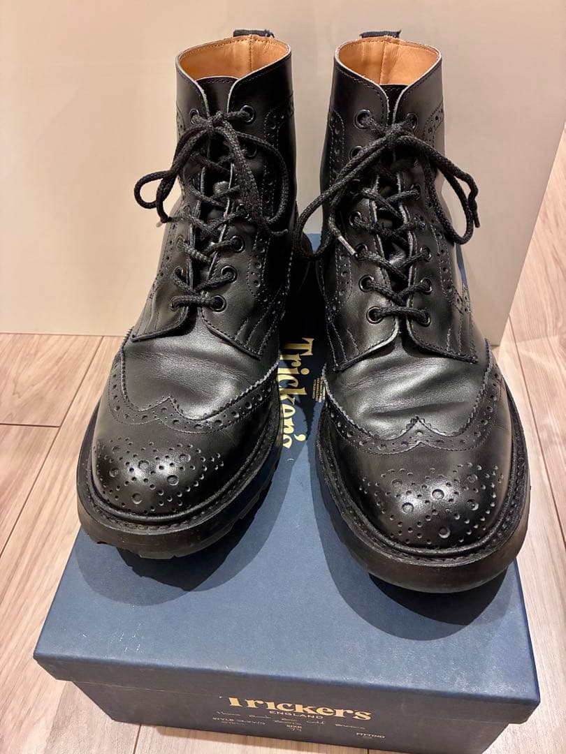 トリッカーズ STOW UK7.5 ブラック カントリーブーツ ビブラム雪用