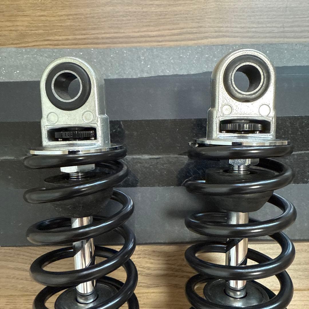 デイトナ　リアサスペンション　SR400