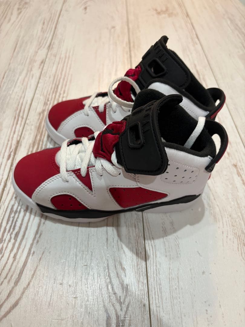 Nike Air Jordan 6 Retro キッズシューズ 18cm