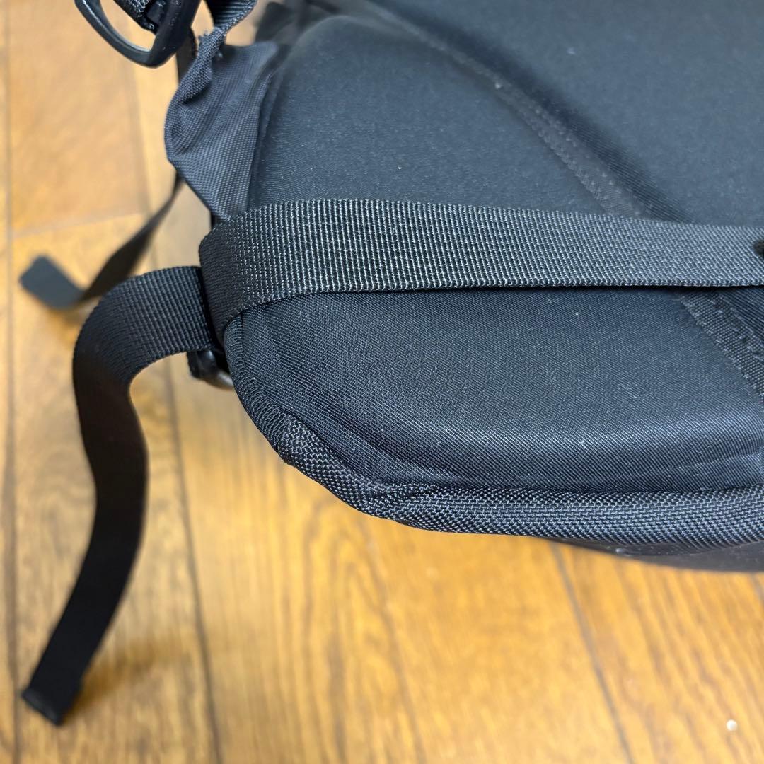 希少【廃盤モデル】ARC’TERYX アークテリクス アロー22 タグ付き