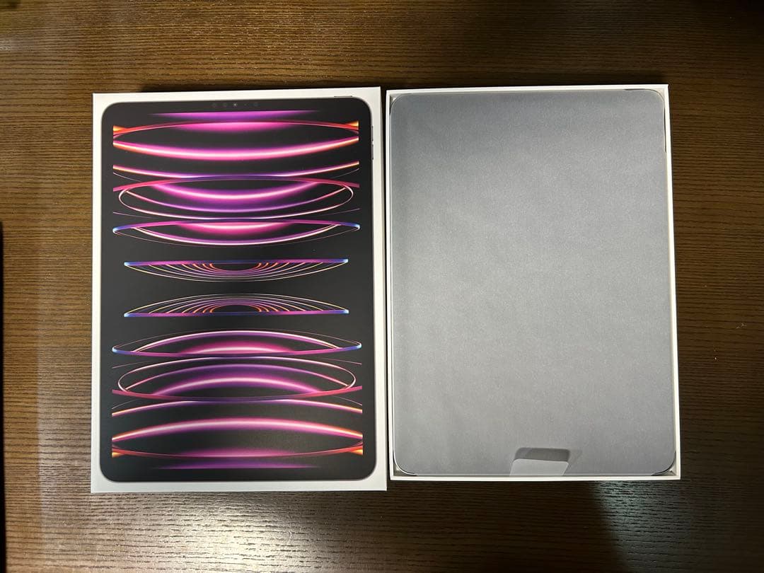 iPadPro11インチ 第4世代 128GB本体