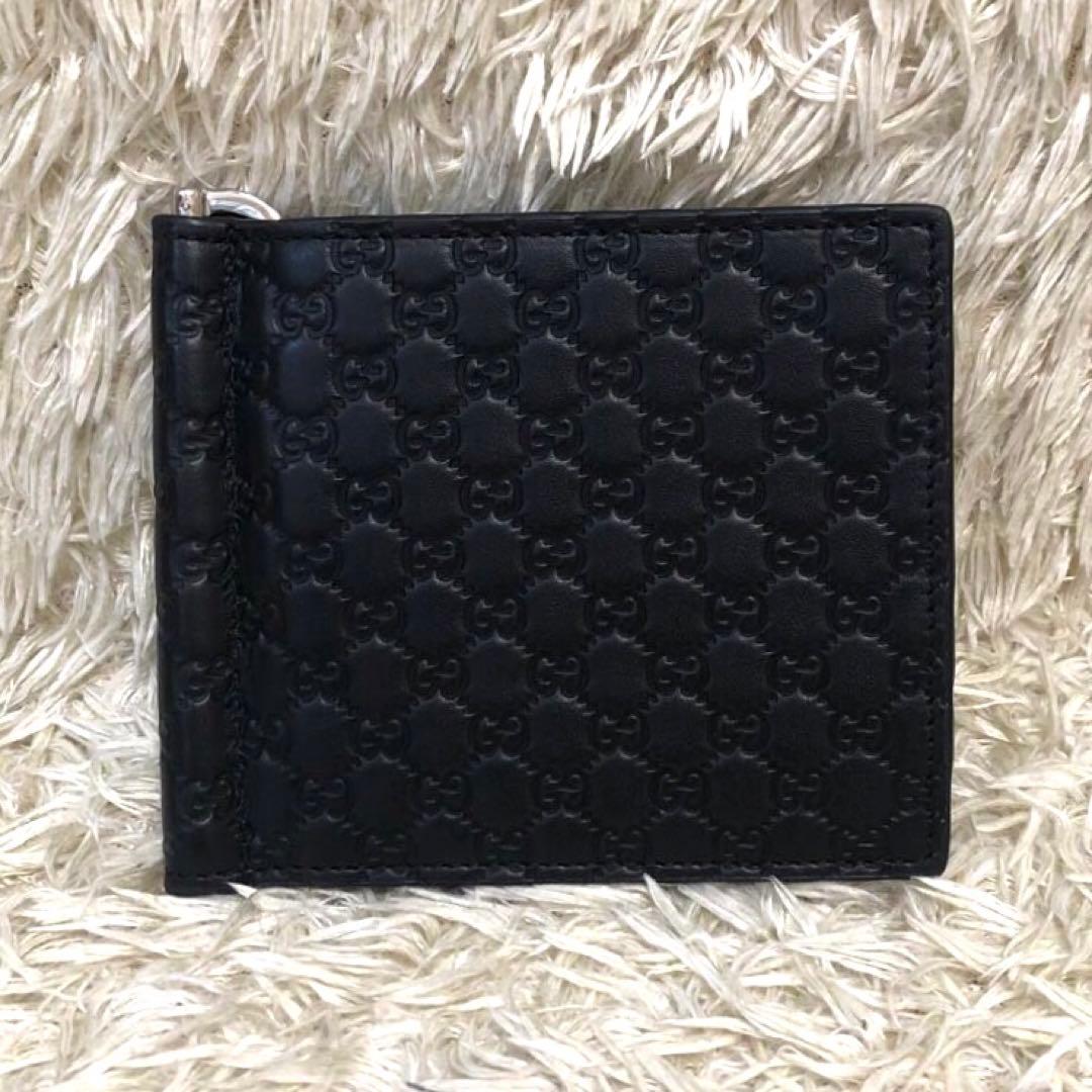 未使用級✨グッチ レザー　二つ折り財布 マイクロシマ ブラック　メンズ
