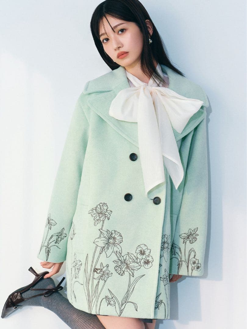 LILY BROWN エンブロイダリーコクーンコート