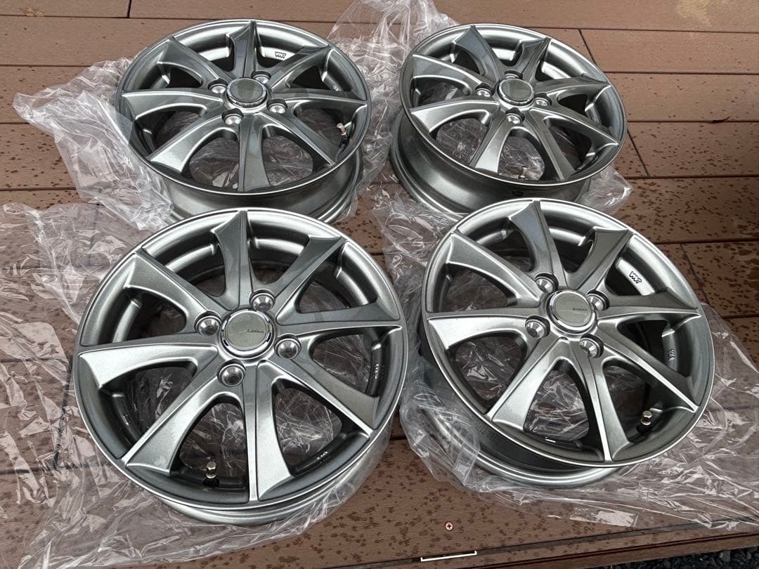 N-BOXに新品アルミホイール　レーベンBX 14㌅4.5J100-4H+45