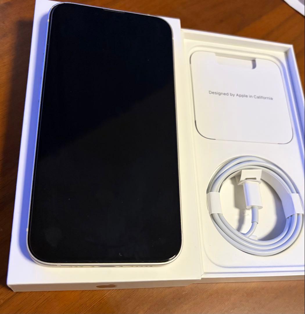 Apple iPhone 13 ホワイト 本体　128gb