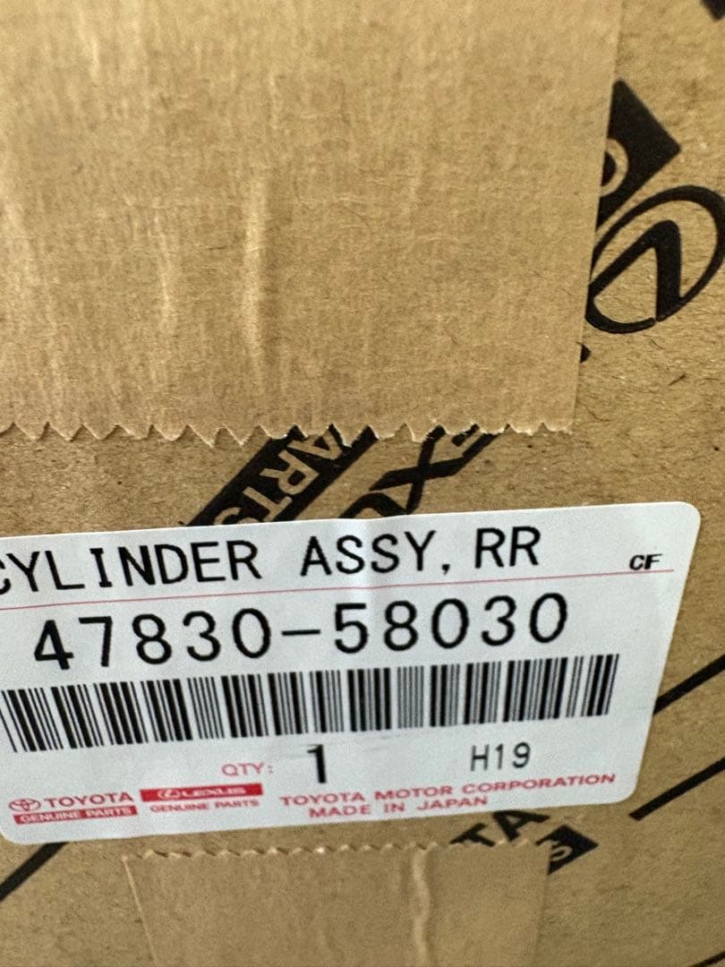 ３０アルファード 新品キャリパー前後左右