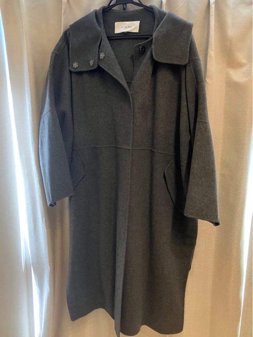 ルシェルブルー フードコート オーバーコート　コート　グレー