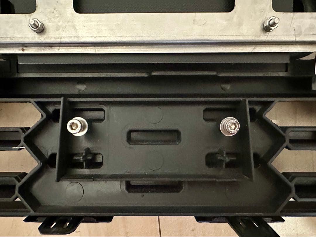 RAV4 タコマ風 フロントグリル+トヨタ純正グリルブラケット セット