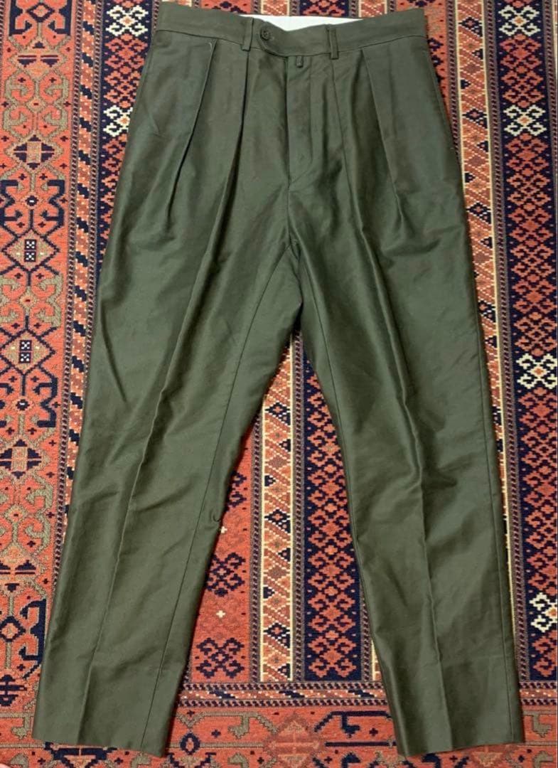 ニートNEAT NOMAD モールスキン 2タックパンツ テーパード オリーブ