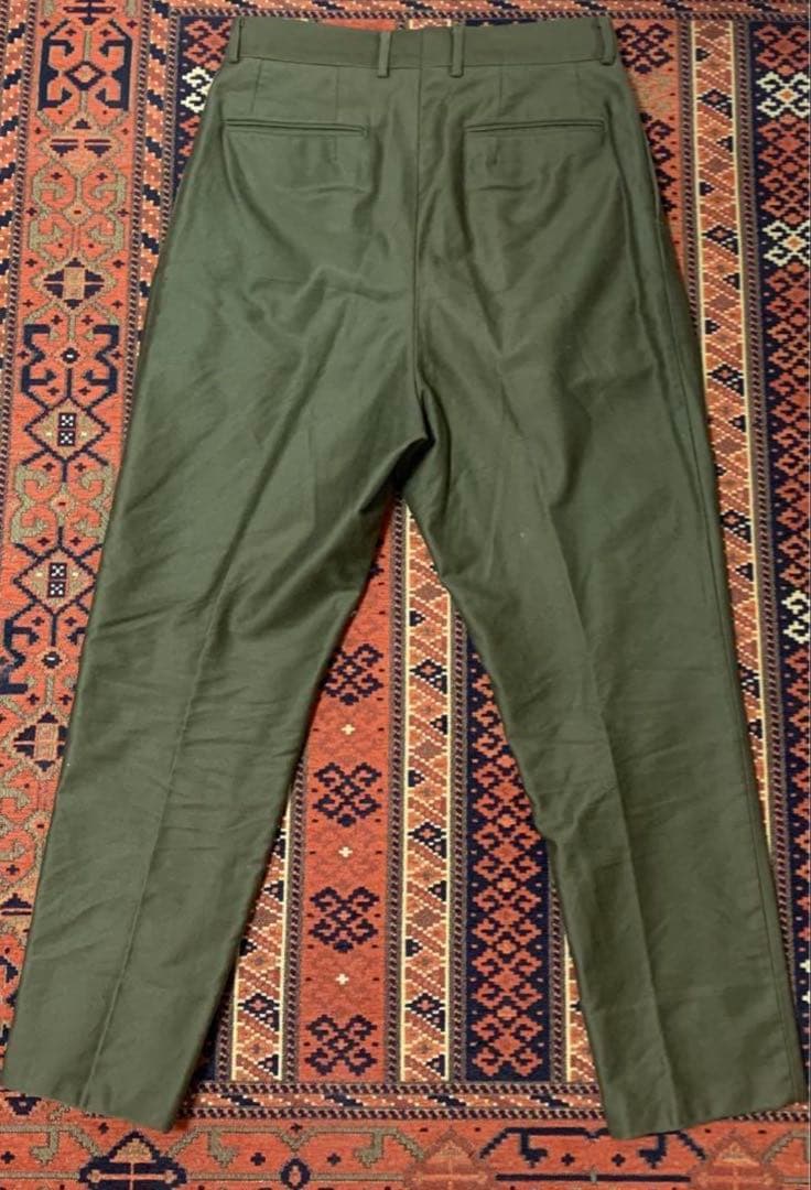 ニートNEAT NOMAD モールスキン 2タックパンツ テーパード オリーブ