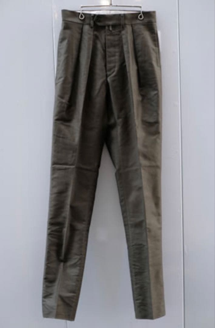 ニートNEAT NOMAD モールスキン 2タックパンツ テーパード オリーブ