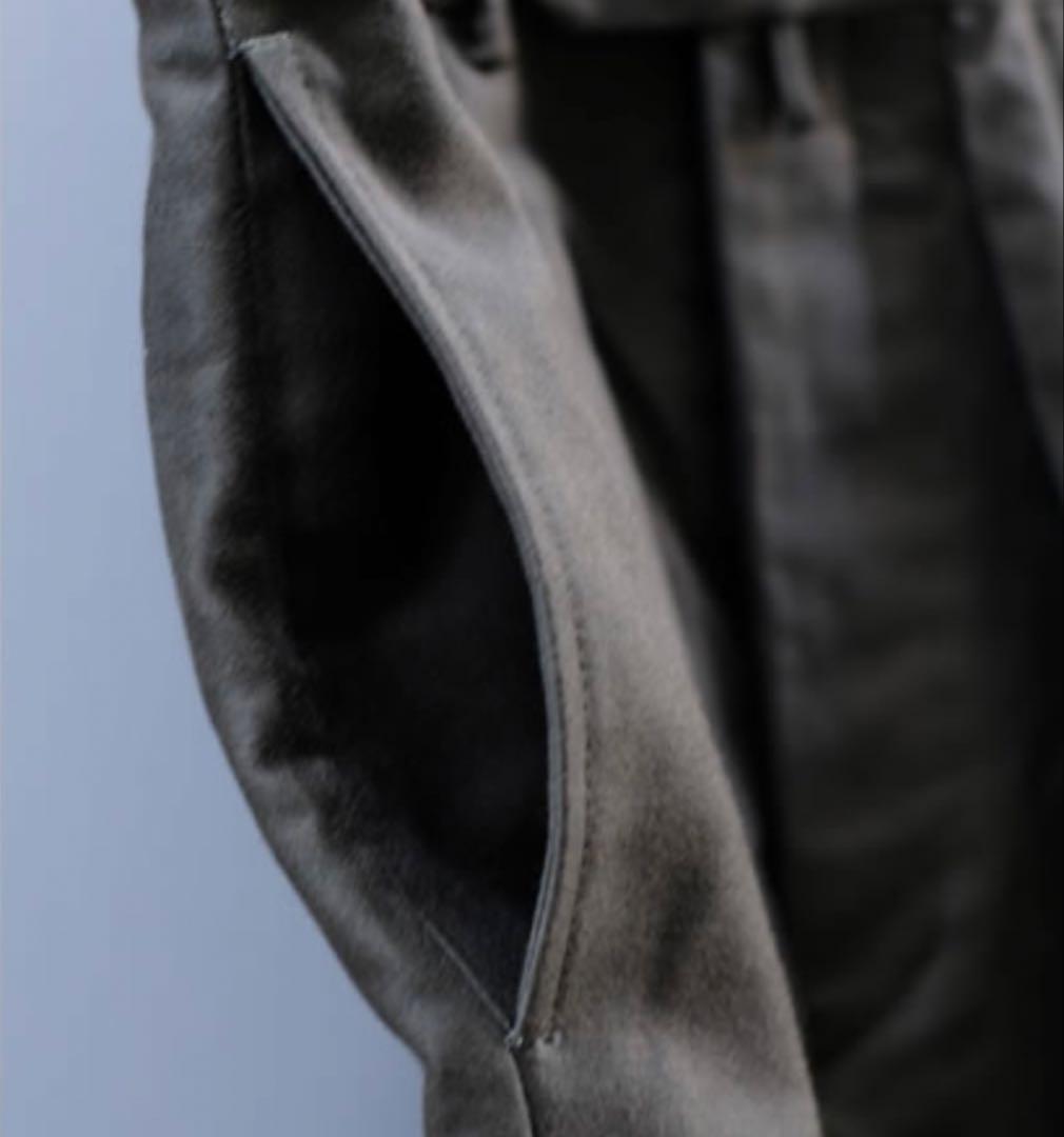 ニートNEAT NOMAD モールスキン 2タックパンツ テーパード オリーブ