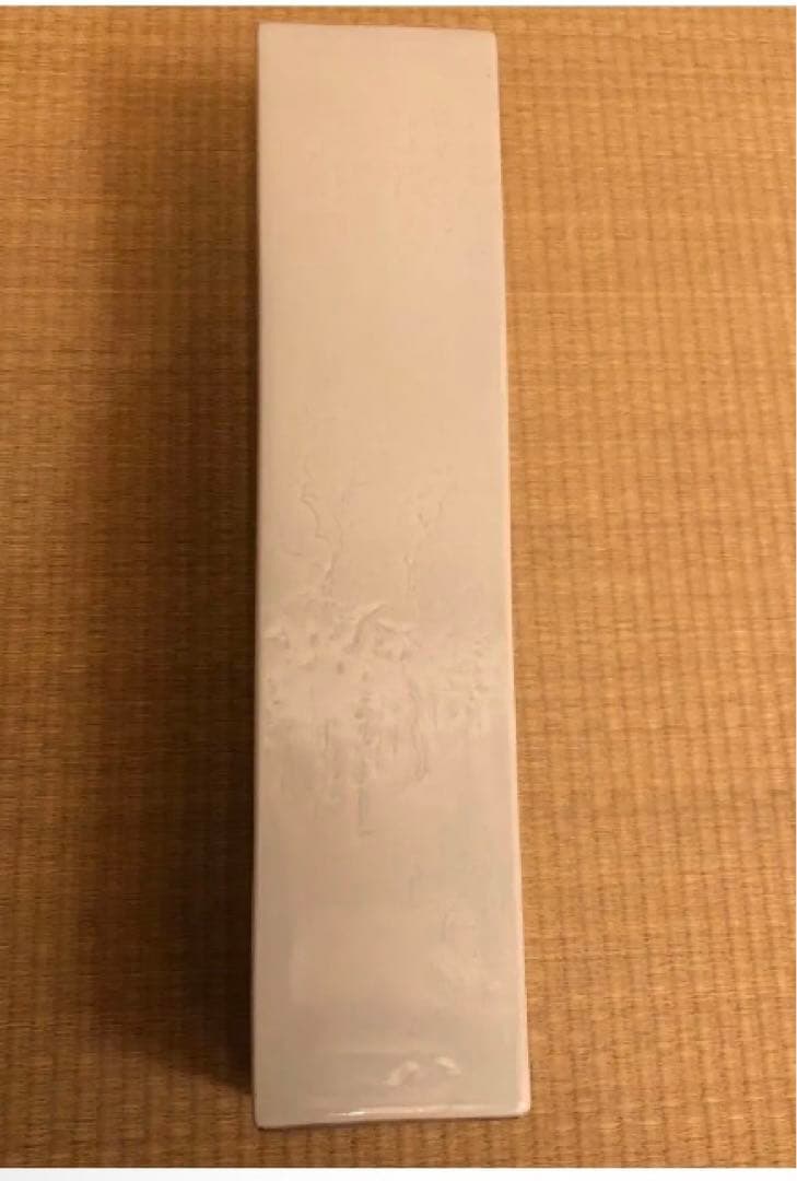 花器　三浦竹泉作　白磁鑑定済み　範月庵　竹泉　絵柄あり　箱付き