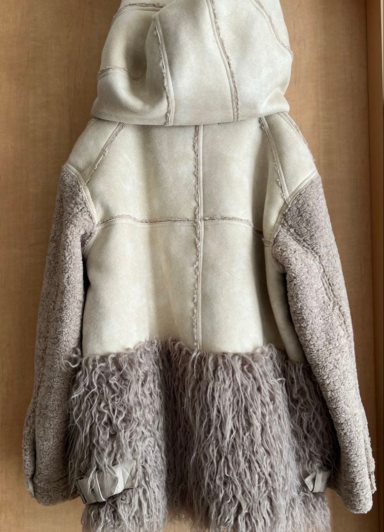 alexiastam コート　フリーサイズ　1度短時間着用　クリーニング済み