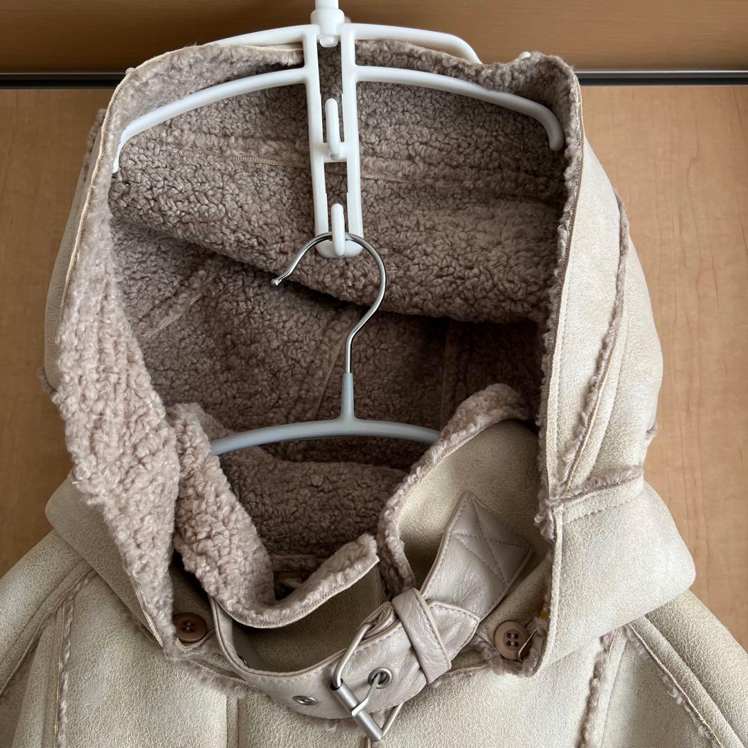 alexiastam コート　フリーサイズ　1度短時間着用　クリーニング済み